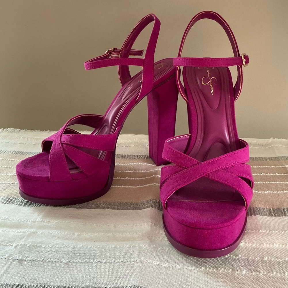 JESSICA SIMPSON Berry Blast Women's Giddings Sandal with Heel - Picture 3 of 15